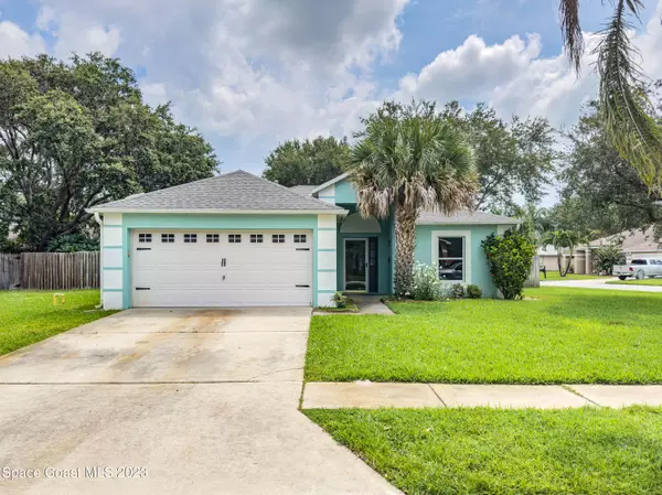 2001 Sierra ST, Melbourne, FL 32935