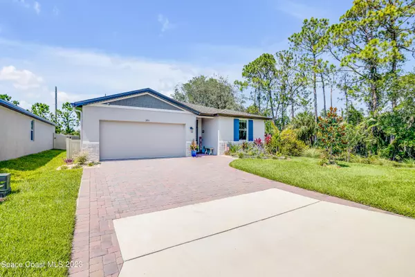 New Smyrna Beach, FL 32168,393 Widgeon WAY