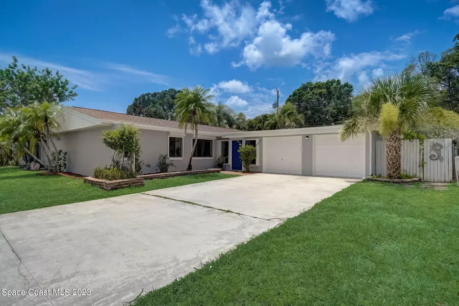 919 Levitt Pkwy, Rockledge, FL 32955