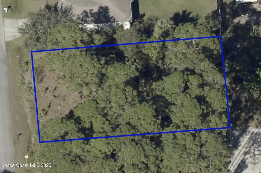 769 Halton AVE SW, Palm Bay, FL 32908