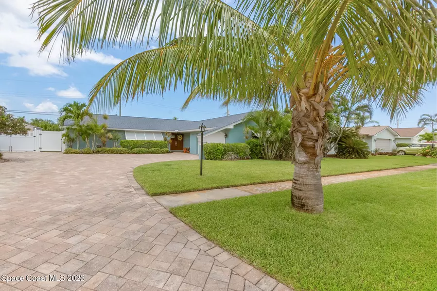 430 Sheridan AVE, Satellite Beach, FL 32937