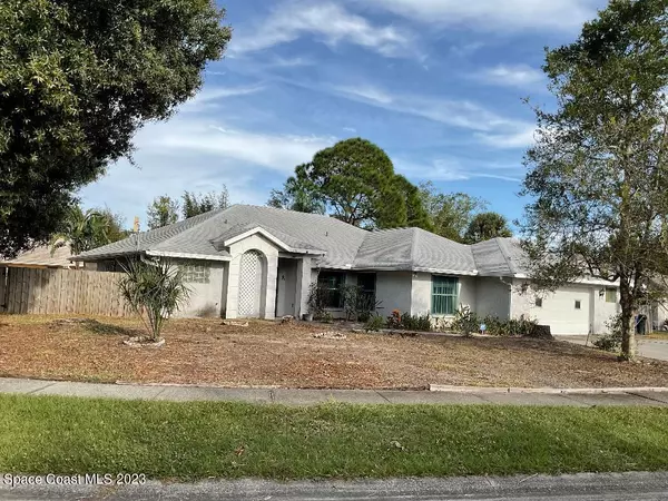 Rockledge, FL 32955,906 Beryl DR