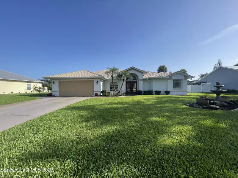 1241 Meadowbrook RD NE, Palm Bay, FL 32905