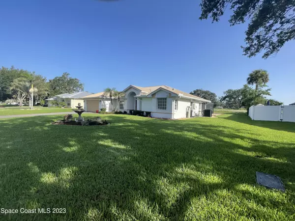 Palm Bay, FL 32905,1241 Meadowbrook RD NE