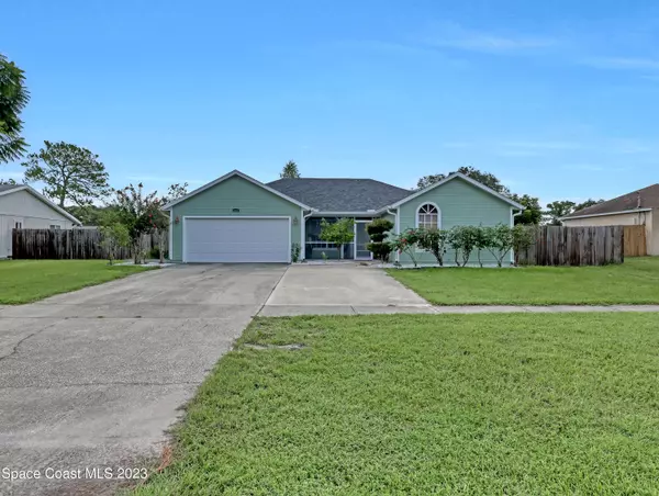 6385 Grissom Pkwy, Cocoa, FL 32927