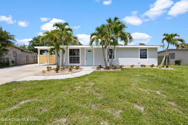 925 Abeto ST NE, Palm Bay, FL 32905