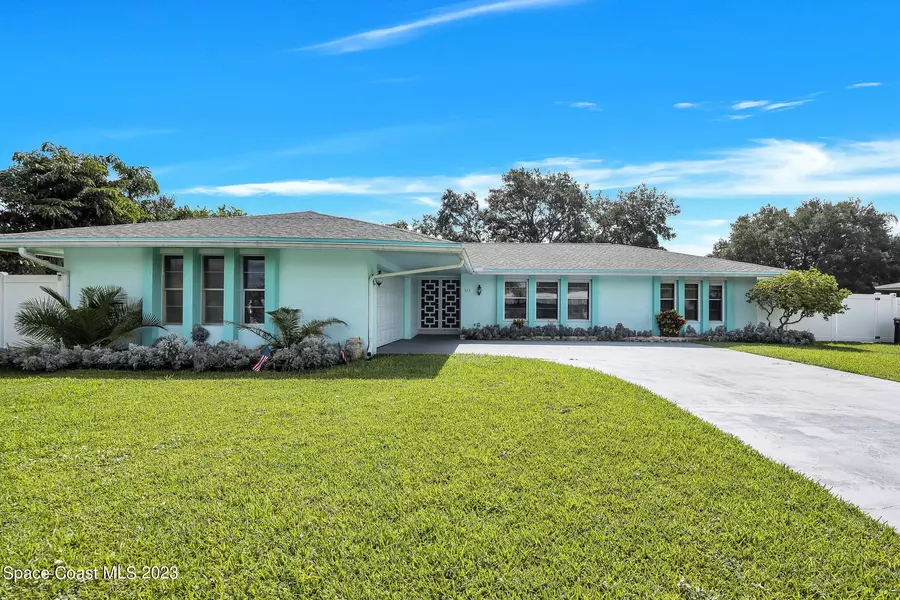 673 Port Malabar BLVD NE, Palm Bay, FL 32905