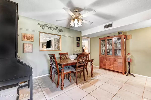 Palm Bay, FL 32905,832 Damask ST NE