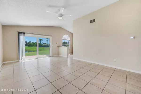 Palm Bay, FL 32905,963 Wateroak DR NE