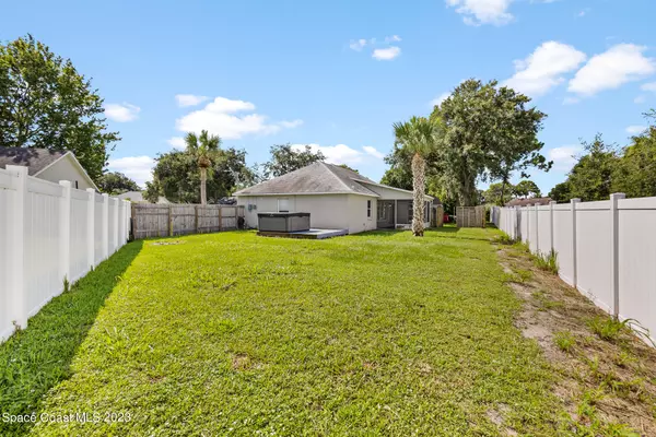 Rockledge, FL 32955,857 Tiffany PL