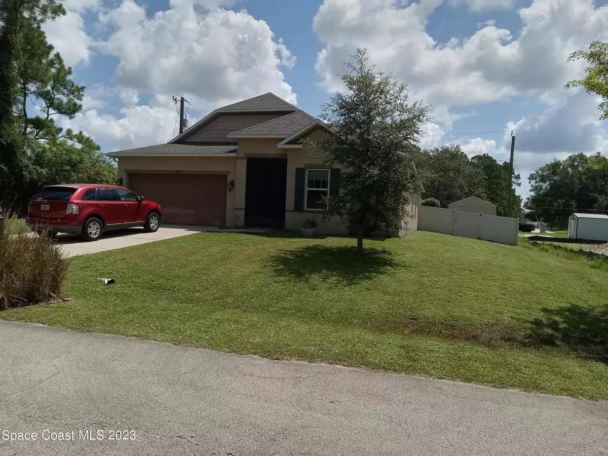 Palm Bay, FL 32909,1015 Cloverleaf AVE SE