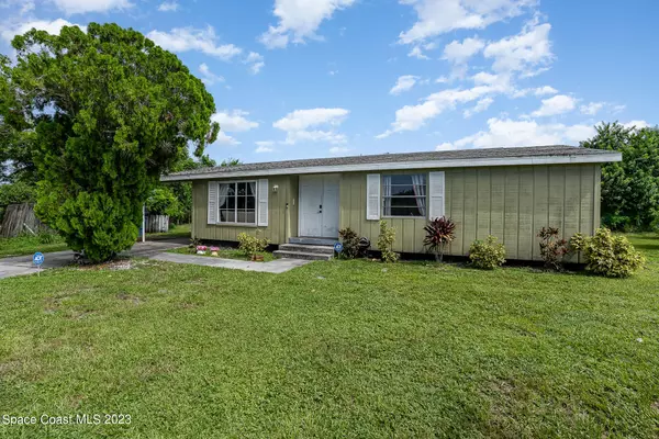 Palm Bay, FL 32905,705 Angle ST NE