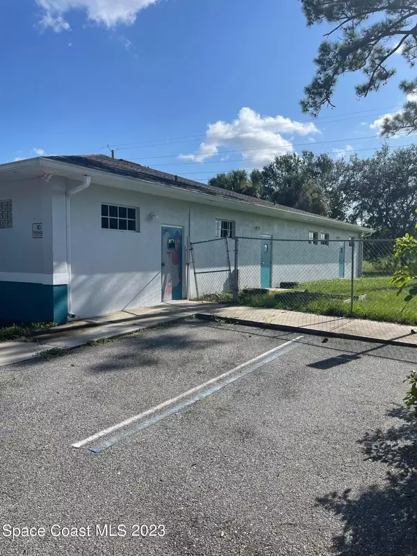 Cocoa, FL 32922,3805 Curtis BLVD #1