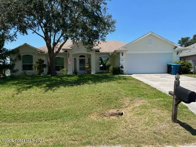 1349 Helliwell ST NW, Palm Bay, FL 32907