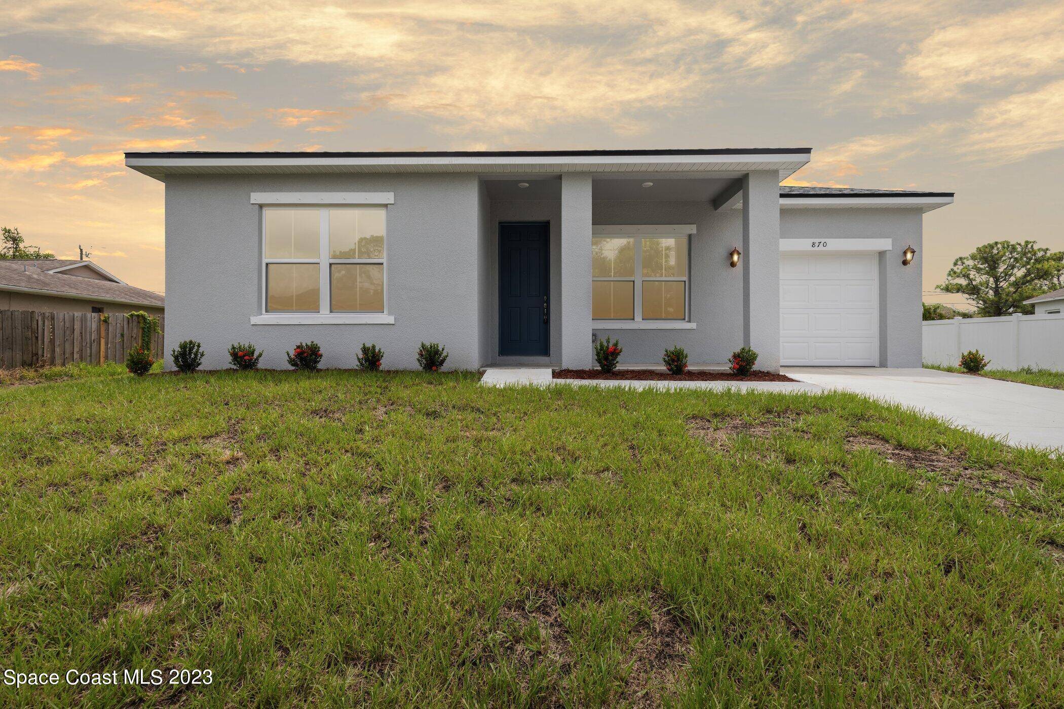 870 Wakaw LN SW, Palm Bay, FL 32908