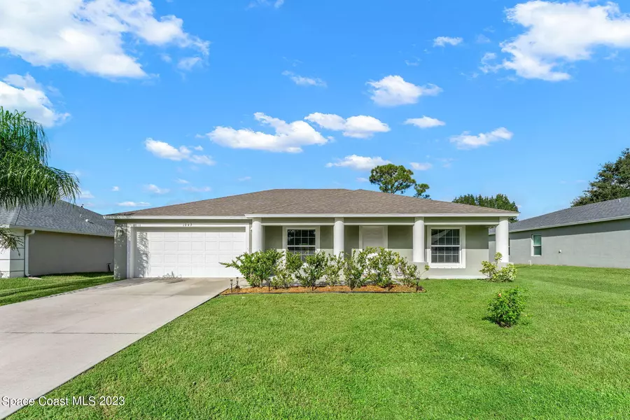 1042 Apricot AVE SE, Palm Bay, FL 32909