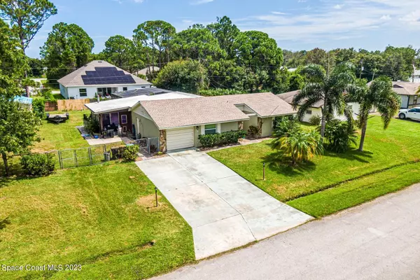 Palm Bay, FL 32909,927 Braganza AVE SE