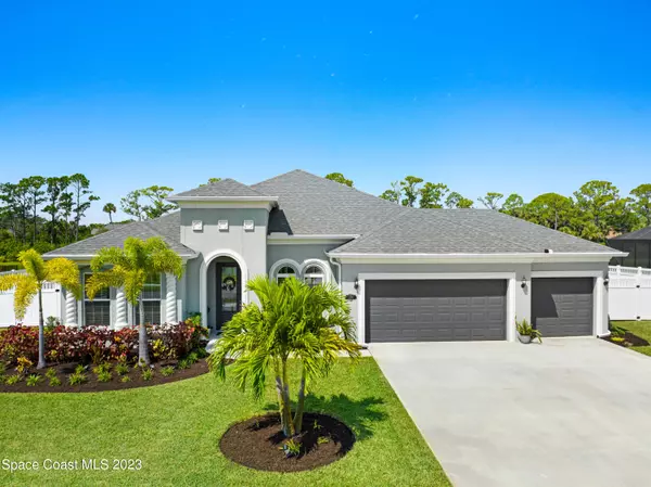 5190 Ambrosia LN, Merritt Island, FL 32953