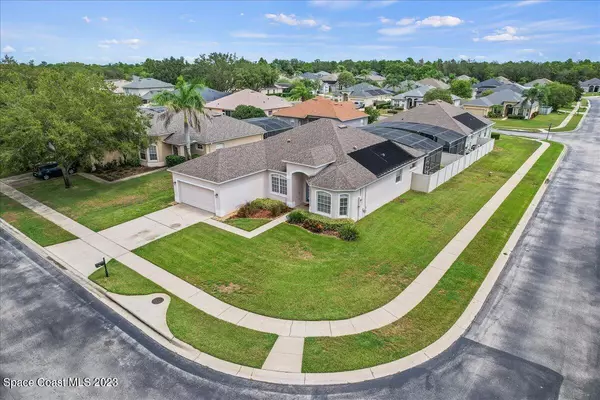 Oviedo, FL 32765,5337 Red Leaf CT