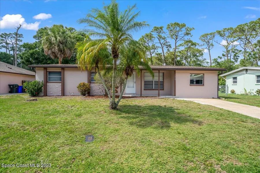 1040 Bernice RD, Rockledge, FL 32955