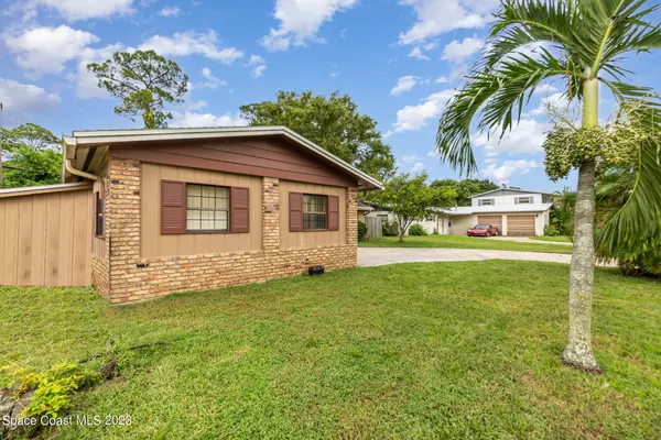 Rockledge, FL 32955,1722 Golfview DR