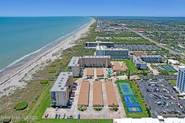 Cocoa Beach, FL 32931,1860 N Atlantic AVE #404