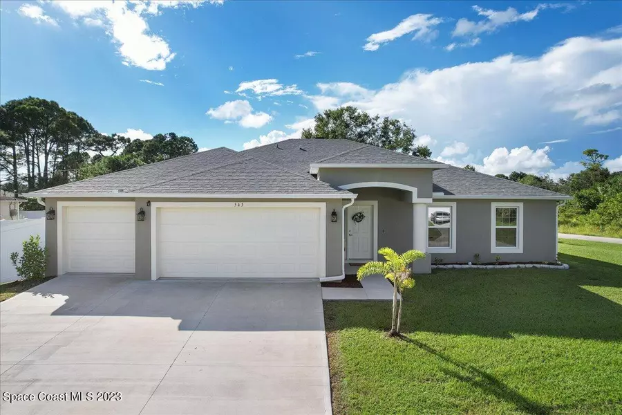 543 Sauders RD SE, Palm Bay, FL 32909