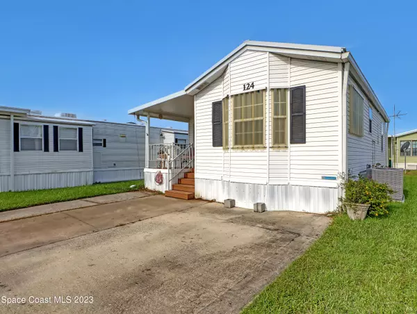 Cocoa, FL 32926,124 Blue Lake PL