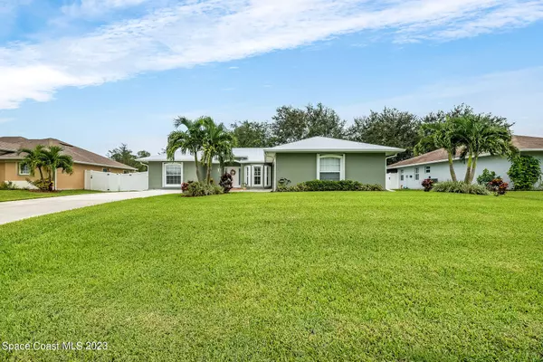 Sebastian, FL 32958,468 Biscayne LN