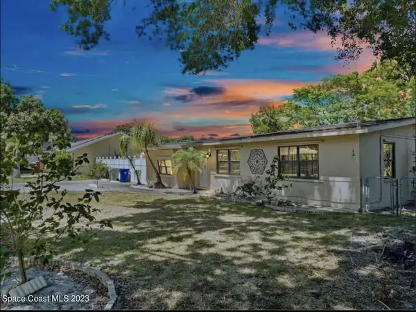 Vero Beach, FL 32960,1366 14th AVE