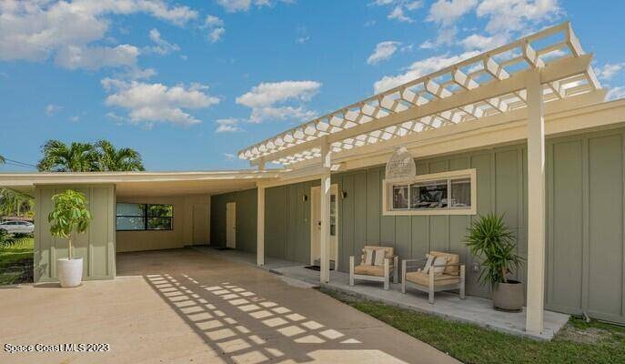 459 Barrello LN, Cocoa Beach, FL 32931