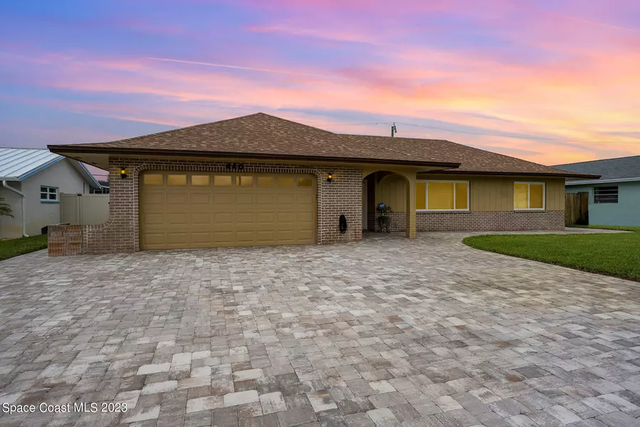 440 Grant AVE, Satellite Beach, FL 32937