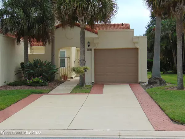 735 Spring Valley DR #735, Melbourne, FL 32940