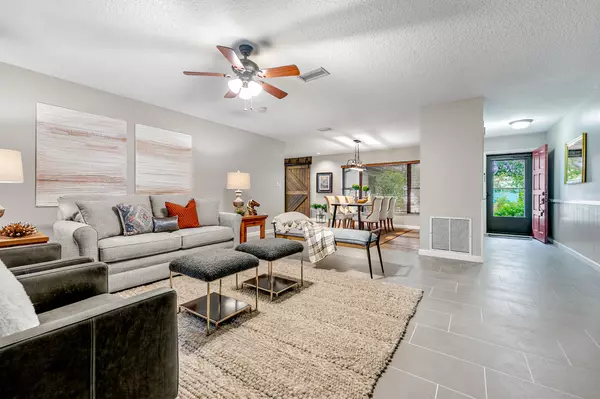 Satellite Beach, FL 32937,205 Avocado ST