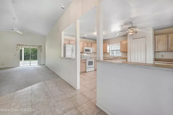 Palm Bay, FL 32905,974 Pine Creek CIR NE