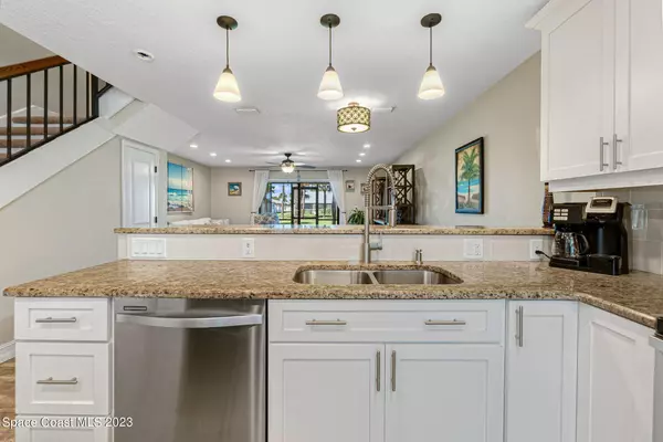 Indian Harbour Beach, FL 32937,745 Palm Springs CIR