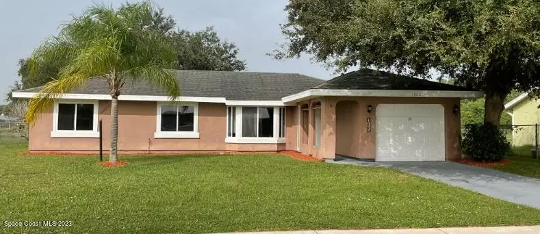 1062 Hooper AVE NE, Palm Bay, FL 32905