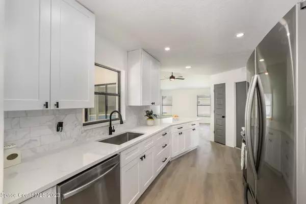 Palm Bay, FL 32909,1371 Ruffin CIR SE