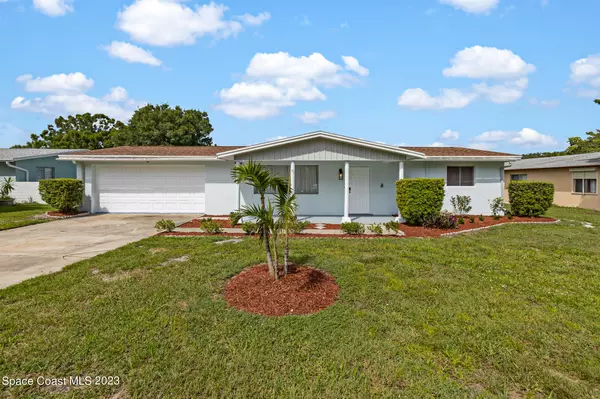 370 Thomas Barbour DR,  Melbourne,  FL 32935