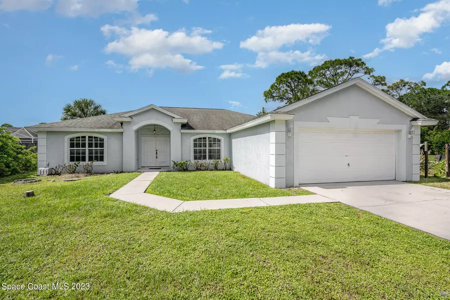 1020 Hanson AVE SW, Palm Bay, FL 32908