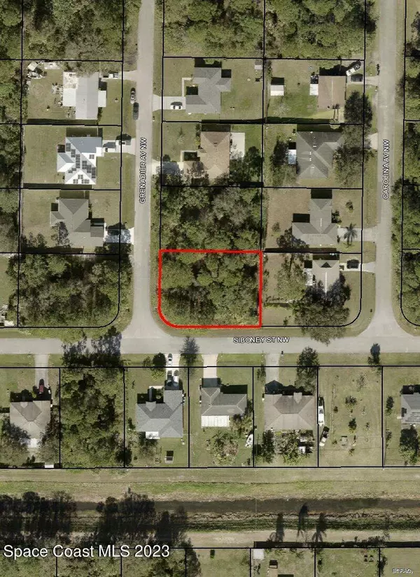 412 Higgs AVE NW, Palm Bay, FL 32907