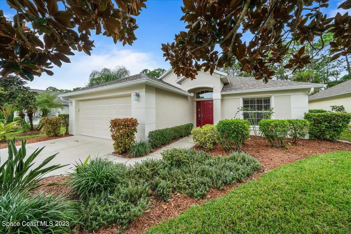 Palm Bay, FL 32909,2163 Chinaberry CIR SE