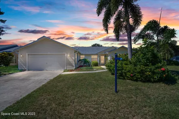 827 Pine Shadows AVE, Rockledge, FL 32955