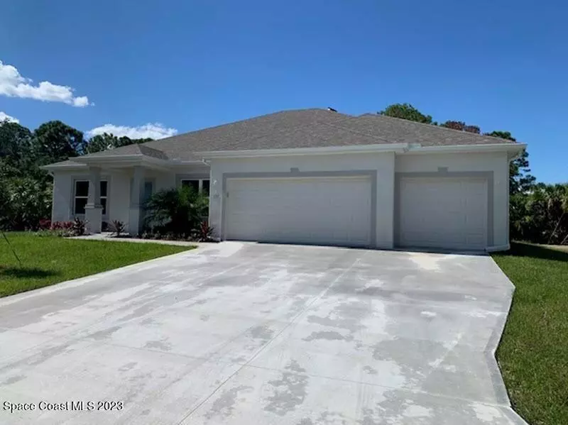 157 Spring Valley AVE, Sebastian, FL 32958