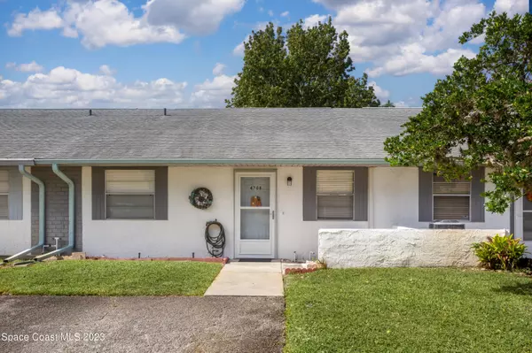 4708 Meade LN,  Titusville,  FL 32780