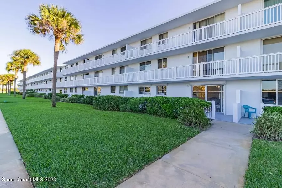 3190 N Atlantic AVE #117, Cocoa Beach, FL 32931