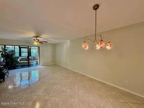 Melbourne, FL 32935,2721 Golf Lake CIR #1711