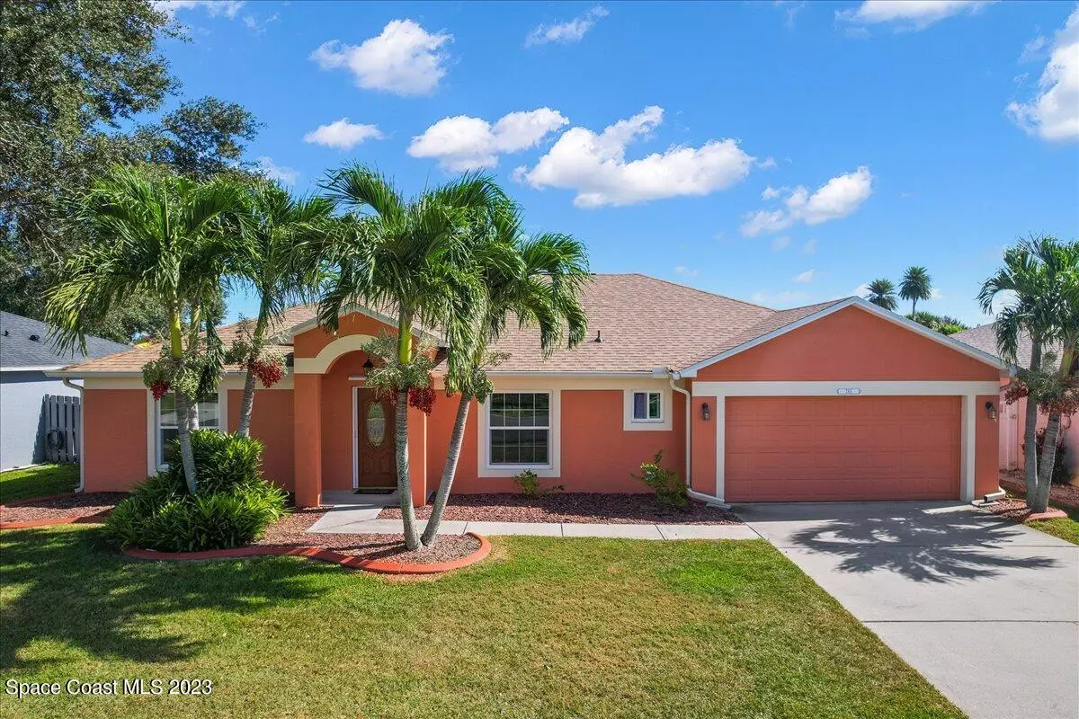 Melbourne, FL 32904,765 Triple Crown LN