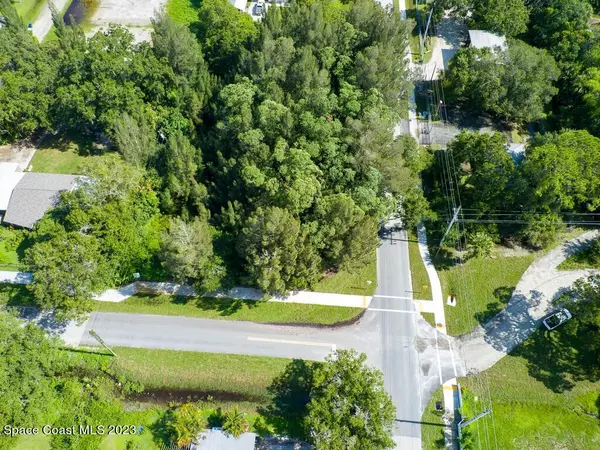 Fellsmere, FL 32948,104 N Willow ST