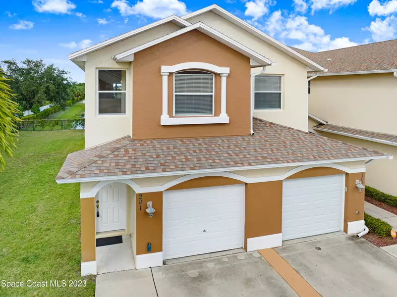 1060 Venetian DR #201, Melbourne, FL 32904